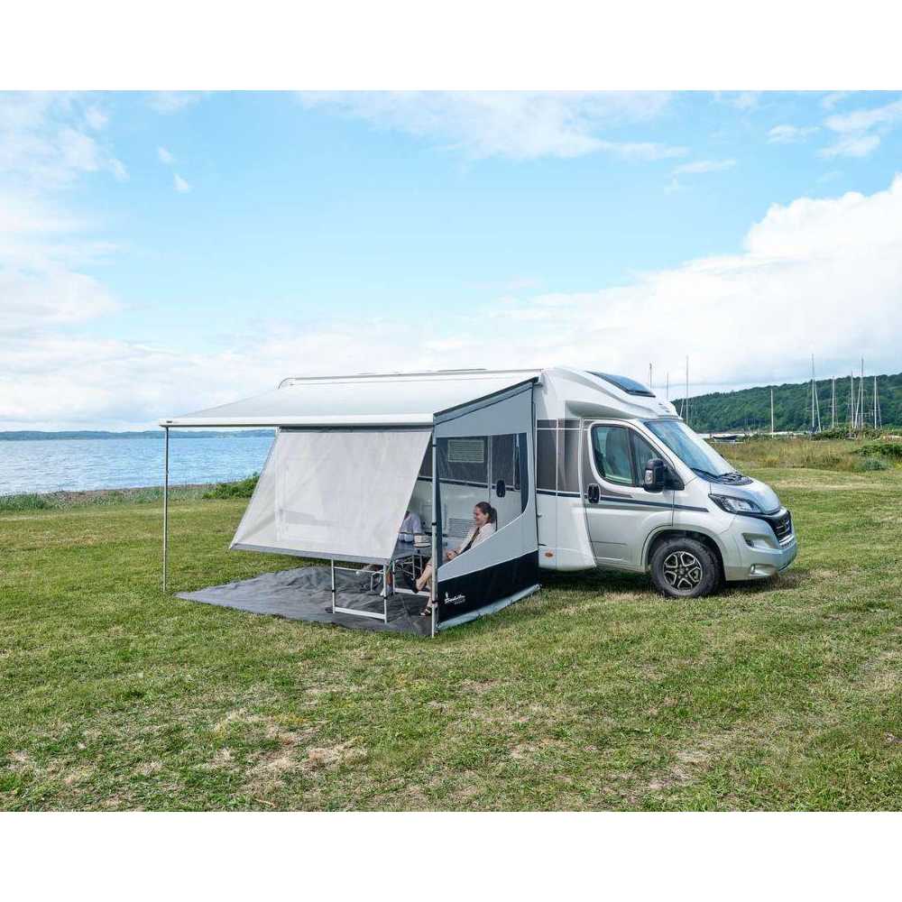 Isabella Shade Screen