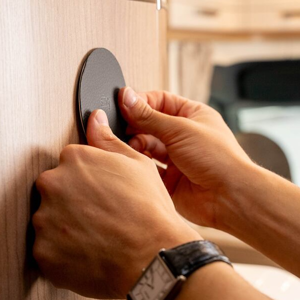 Silwy Magnet-Leuchte incl. Paltzset und Pad