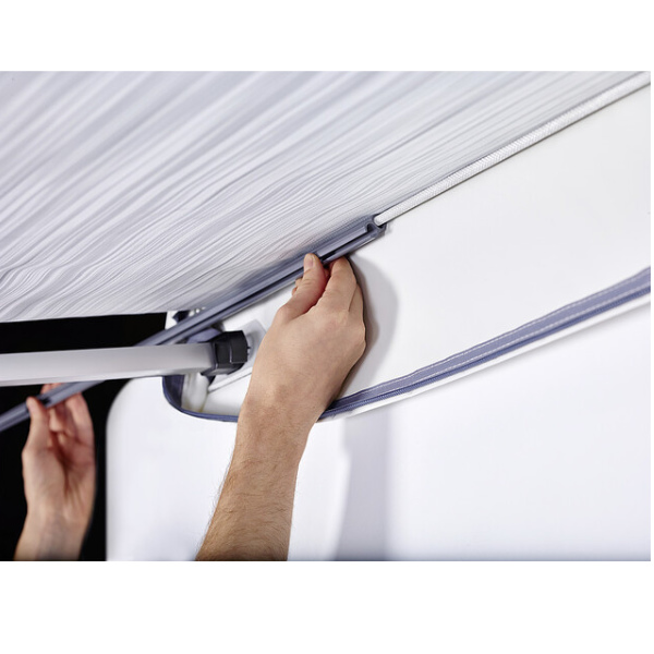 Thule Montagekit QuickFit EasyLink an Omnistor 1200 bis 450 cm