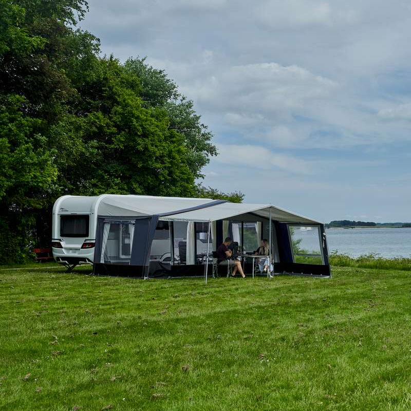 Isabella Seitenteil North rechts zu Sonnendach Atlas