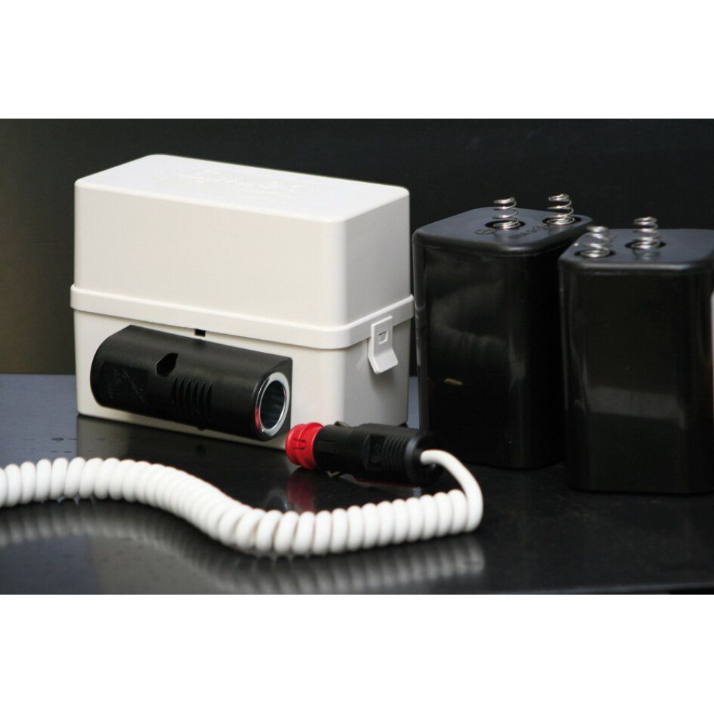 Comet Batteriekasten mit 12V Steckdose