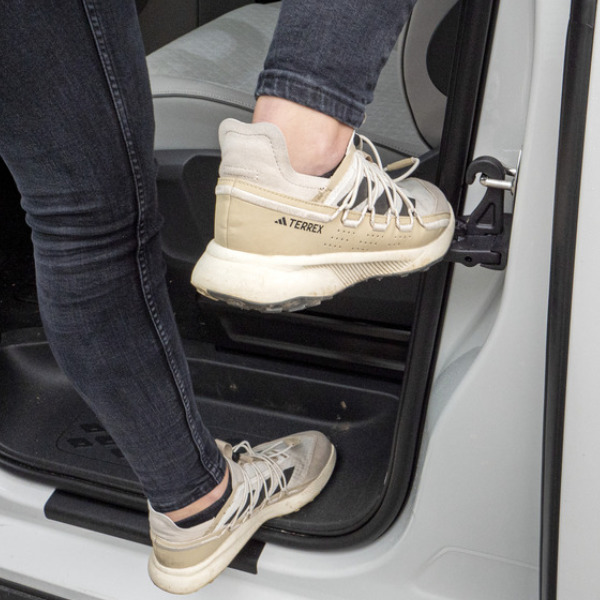 Reimo Tent Autotürtrittstufe mit Klapphaken für Dachzelte Wallaby 2 und Victoria