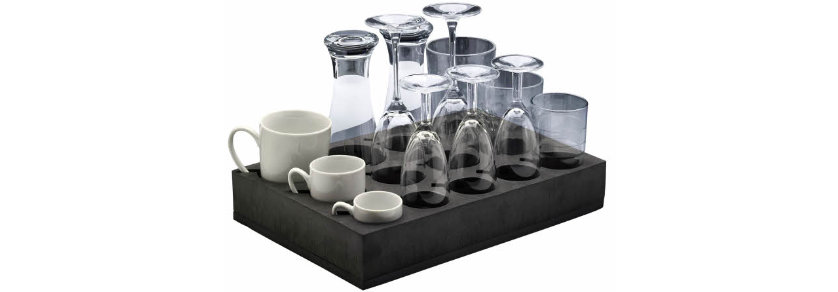 Glas und Tassenhalter