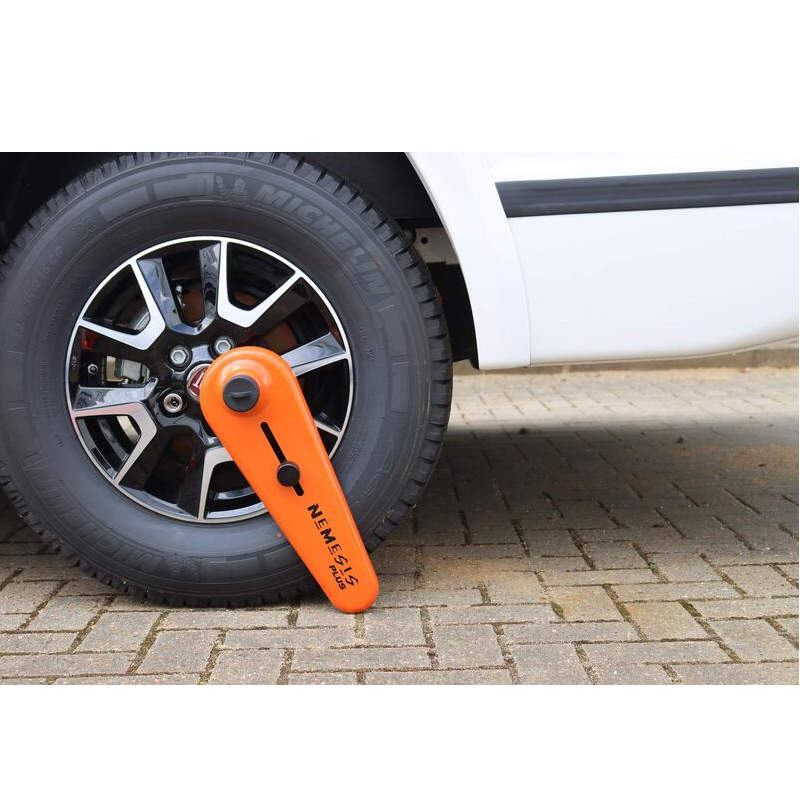 Nemesis Plus Radkralle für Wohnmobile