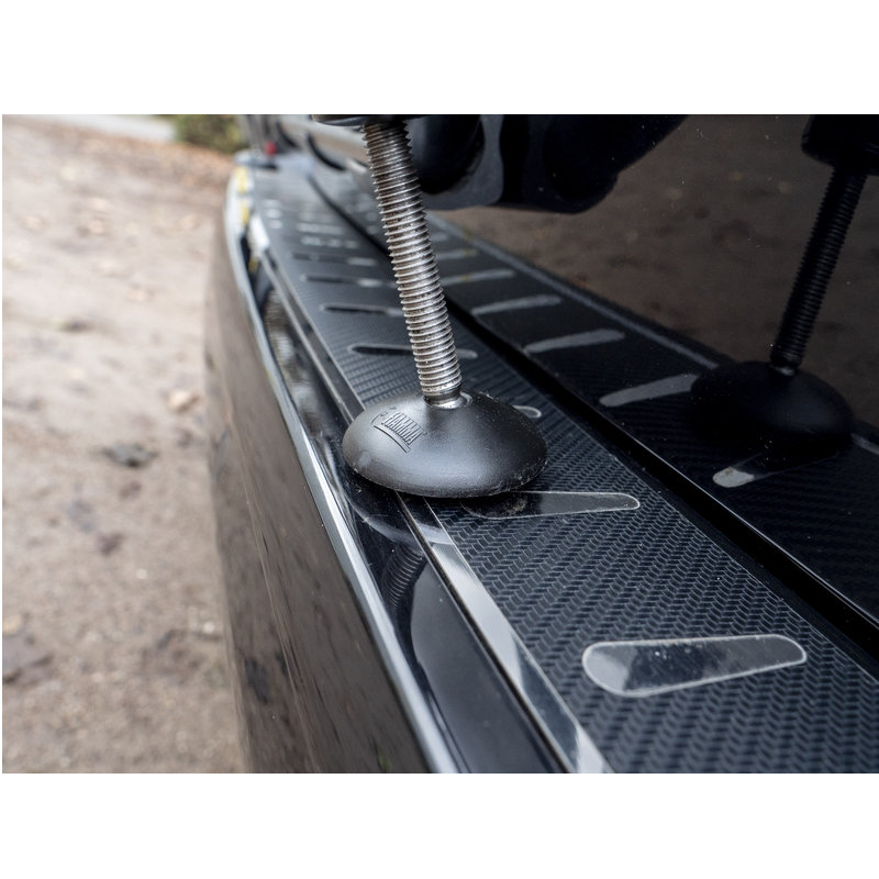 Carbest Ladekantenschutz aus Edelstahl & Carbonfolie schwarz, VW T5,T6