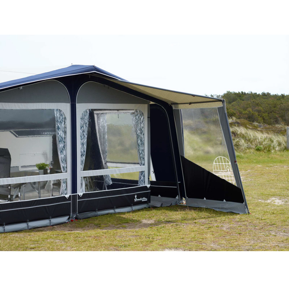 Isabella Vordach Cosy Corner II G19-21/Magnum