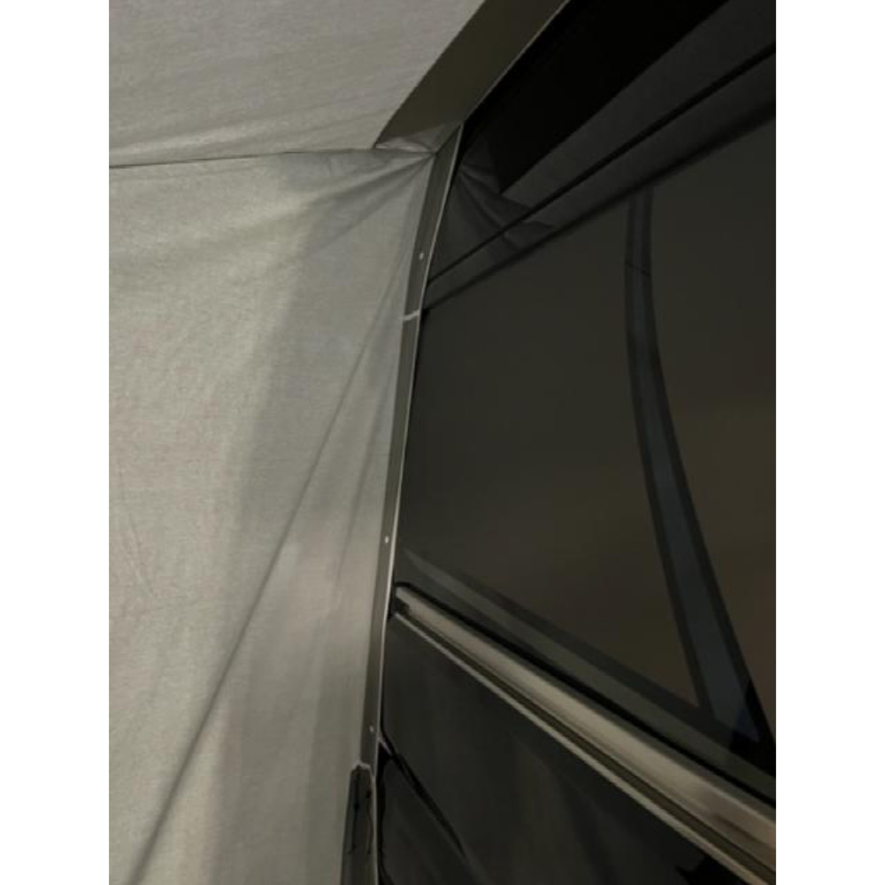 Isabella Tunnel, Schleuse für Buszelt Air X-Tension, Van