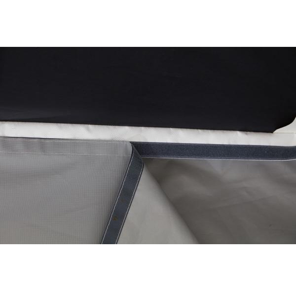 Isabella Boden zu Cirrus North 300 Anbau links