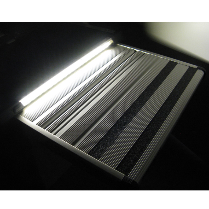 Thule LED-Stufenbeleuchtung für Trittstufen Slide Out Step