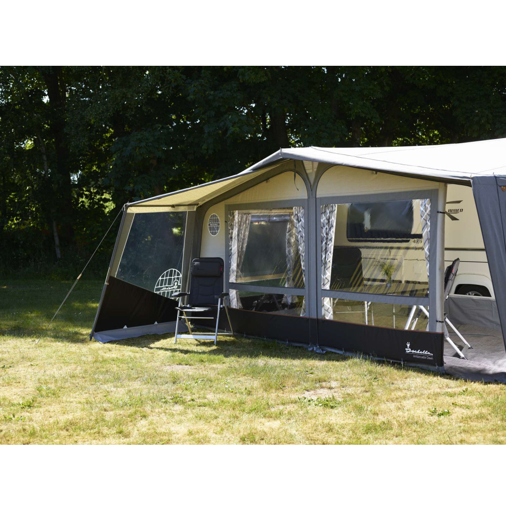 Isabella Vordach Cosy Corner II G19-21/Magnum