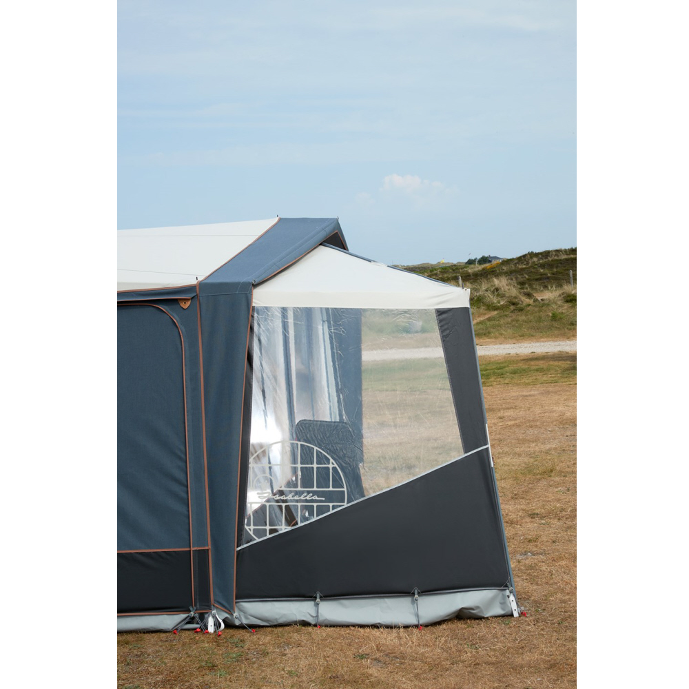 Isabella Vordach Cosy Corner II G19-21/Magnum